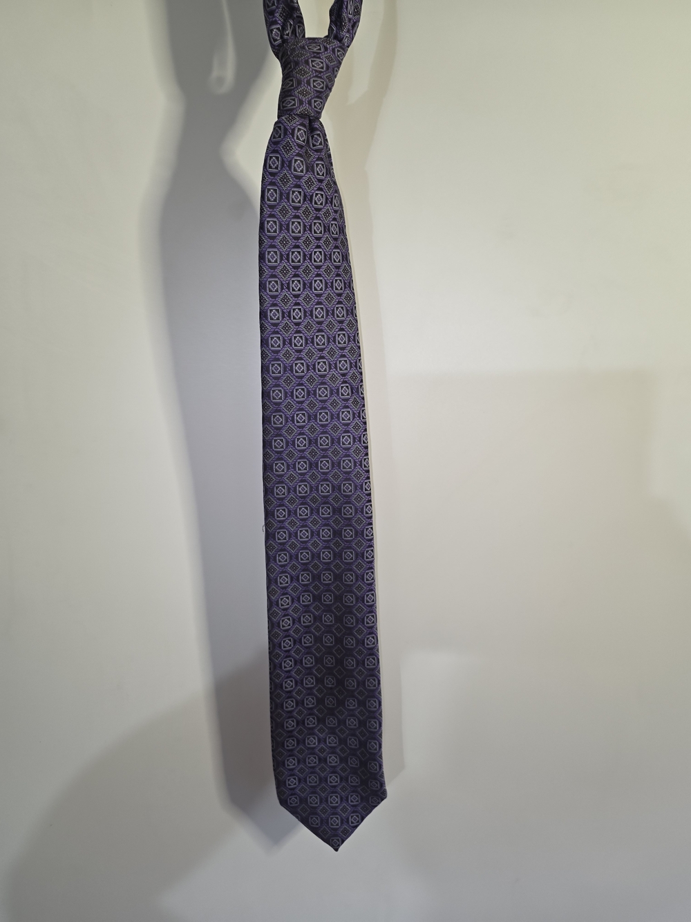 Classic Purple Geometric Silk-Effect Tie
